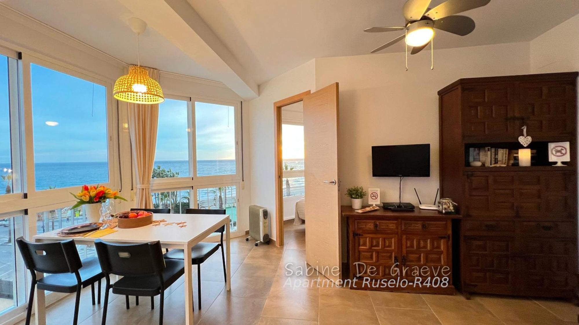 Love Nest By The Sea Wake Up With Ocean Views In Every Room Ruselo R408 Torrox Luaran gambar
