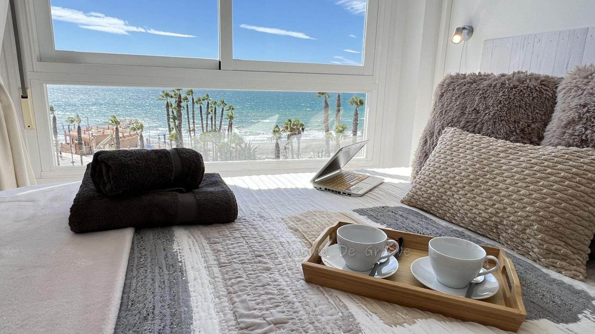 Love Nest By The Sea Wake Up With Ocean Views In Every Room Ruselo R408 Torrox Luaran gambar