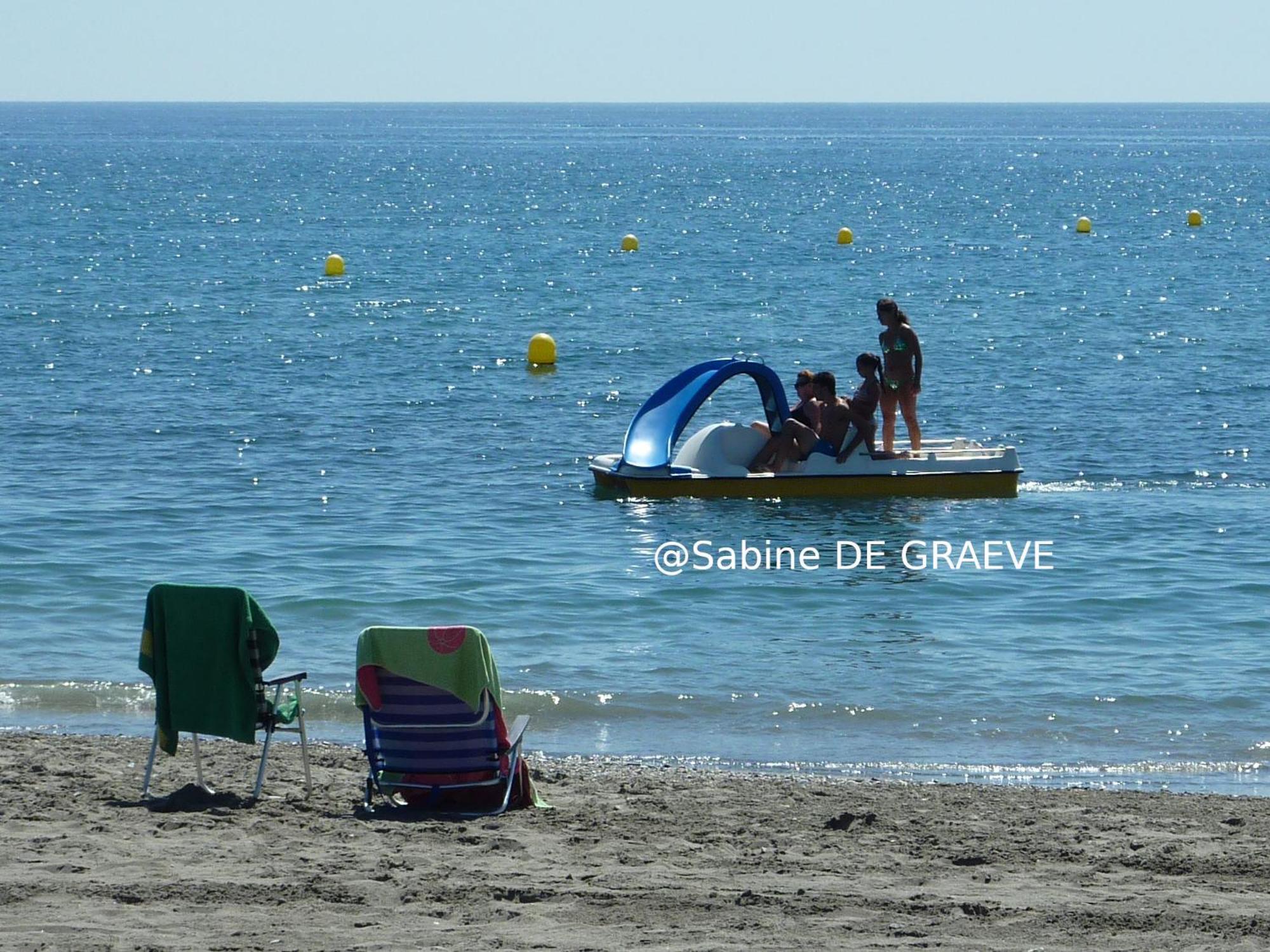 Love Nest By The Sea Wake Up With Ocean Views In Every Room Ruselo R408 Torrox Bilik gambar